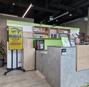 Reteaua Digitala DOOH Indoor - My Motric