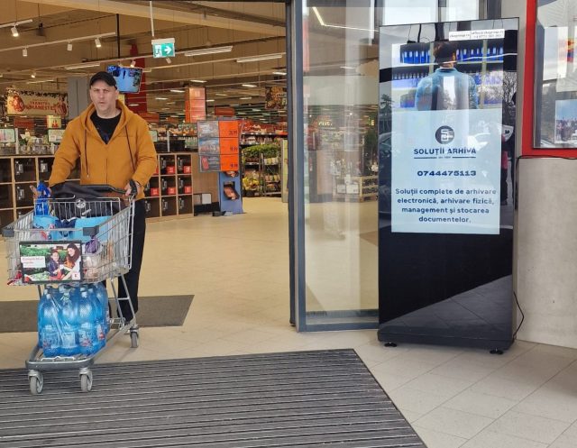 Publicitatea din Brașov e redefinită de Rețeaua DOOH EkoGroup și Ciprian Petrescu